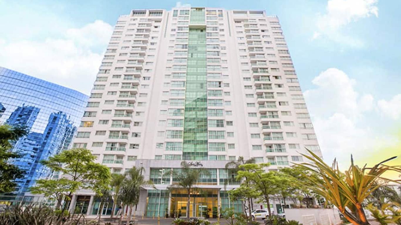 Saint Moritz Hplus Express