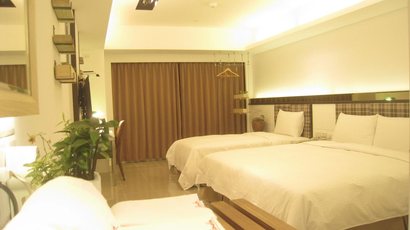 Formosa Boulevard Station Garden Hotel