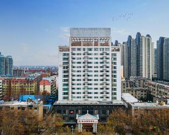 Vienna Classic Hotel Xiangyang People's Square Branch - Xiangyang - Edificio