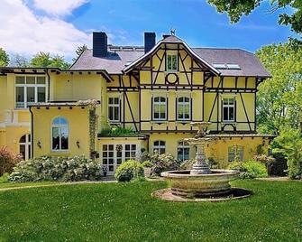 Waldhaus Gronenberg - Scharbeutz - Budova