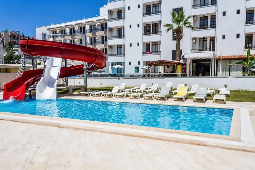 ليتون هوتل آند سبا