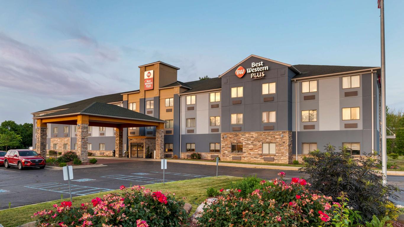 بيست ويسترن بلس وارسو