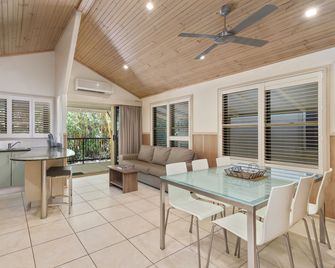 Ashmore Palms Holiday Village - Ashmore - Comedor
