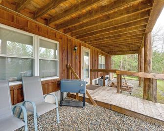 8 Mi to Kingdom Trails: Spacious Home w/ Game Room - Lyndon