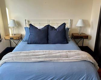 Charming 2-bedroom house Phoenixville - Phoenixville - Slaapkamer