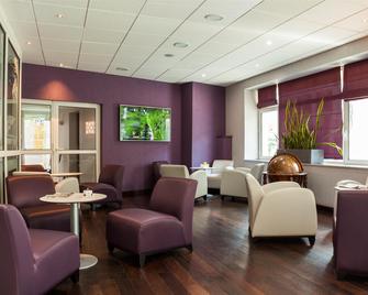 The Originals City, Hôtel Les Thermes de l'Avenue, Dax - Dax - Lounge