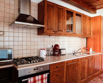 Katica Vendeghaz - Tarcal - Küche