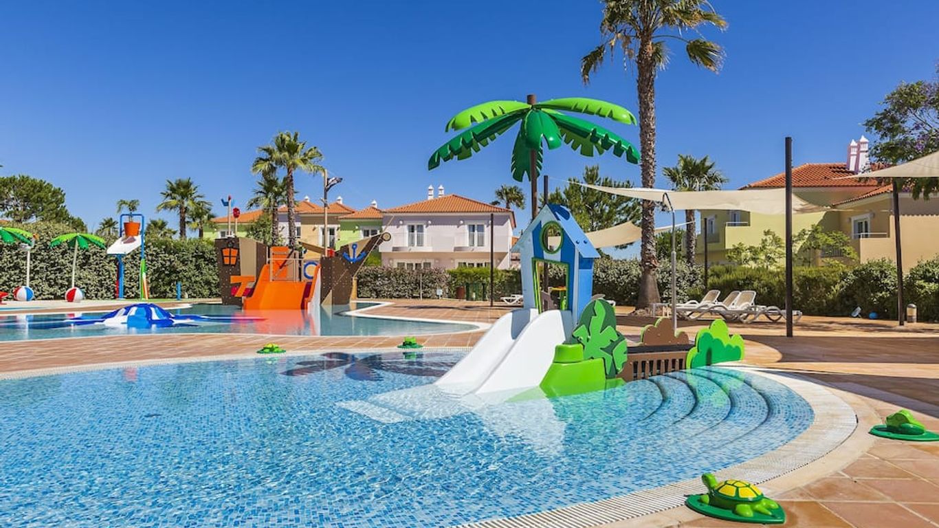 Eden Villas & Apartments