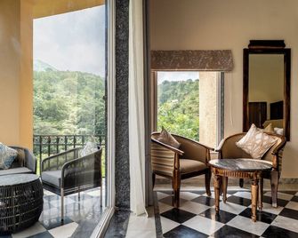 The Talhati - Ranakpur - Balkón