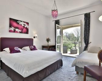 Chateau De Puy Robert - Montignac - Chambre