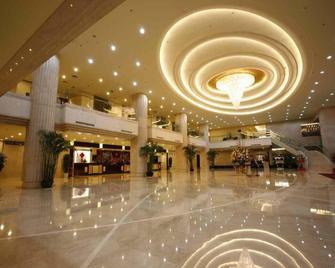Grand Metropark Hotel Shandong - Jinan - Lobby