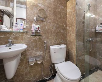 A25 Hotel - 30 An Duong - Hanoi - Baño