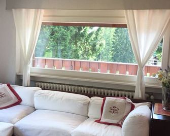 Lovely snowflake in the Dolomites Madonna di Campiglio - Madonna di Campiglio - Salon