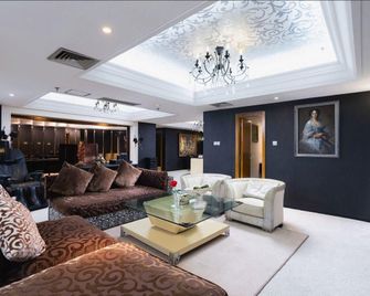 Nanning Sanzan Hotel - Nanning - Bedroom