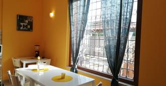 The Yellow House - La Casa Gialla - Fiumicino - Sala de jantar