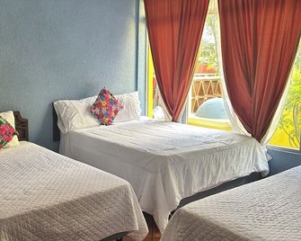 Don Valentino - Antigua - Bedroom