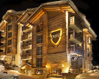 Firefly Luxury Suites - Zermatt - Building