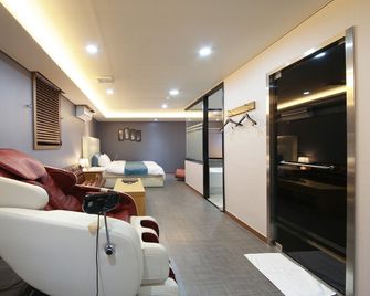 Gimpo Drive-in Hotel Laboum - Gimpo