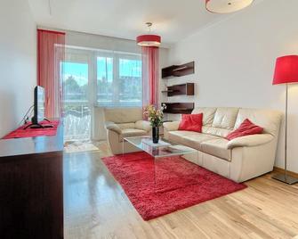 Gdańsk Rogalińska Apt - Parking, Balcony&Workspace - by Rentujemy - Gdansk - Sala de estar