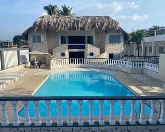 Hotel Villa del Mar Covenas - Covenas - Bazén