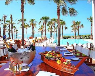 Premium location - 500 m to beach - Madrid - Restaurant