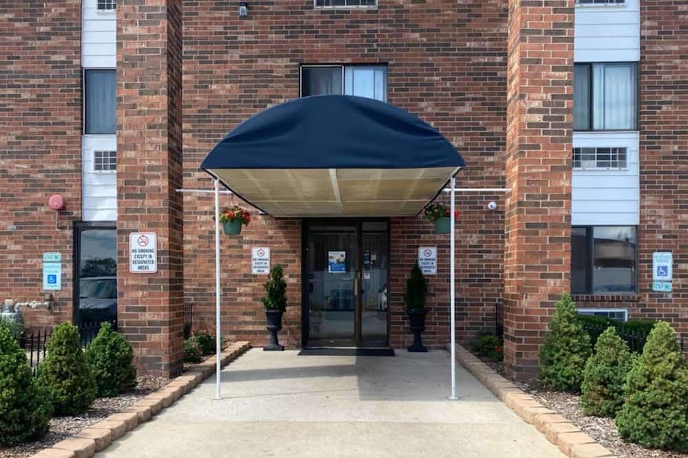 Motel 6 Naperville Il - Naperville - Bygning