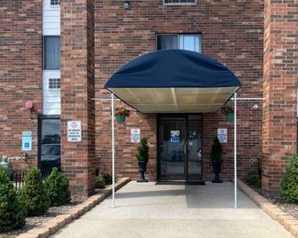 Motel 6 Naperville Il - Naperville - Bygning