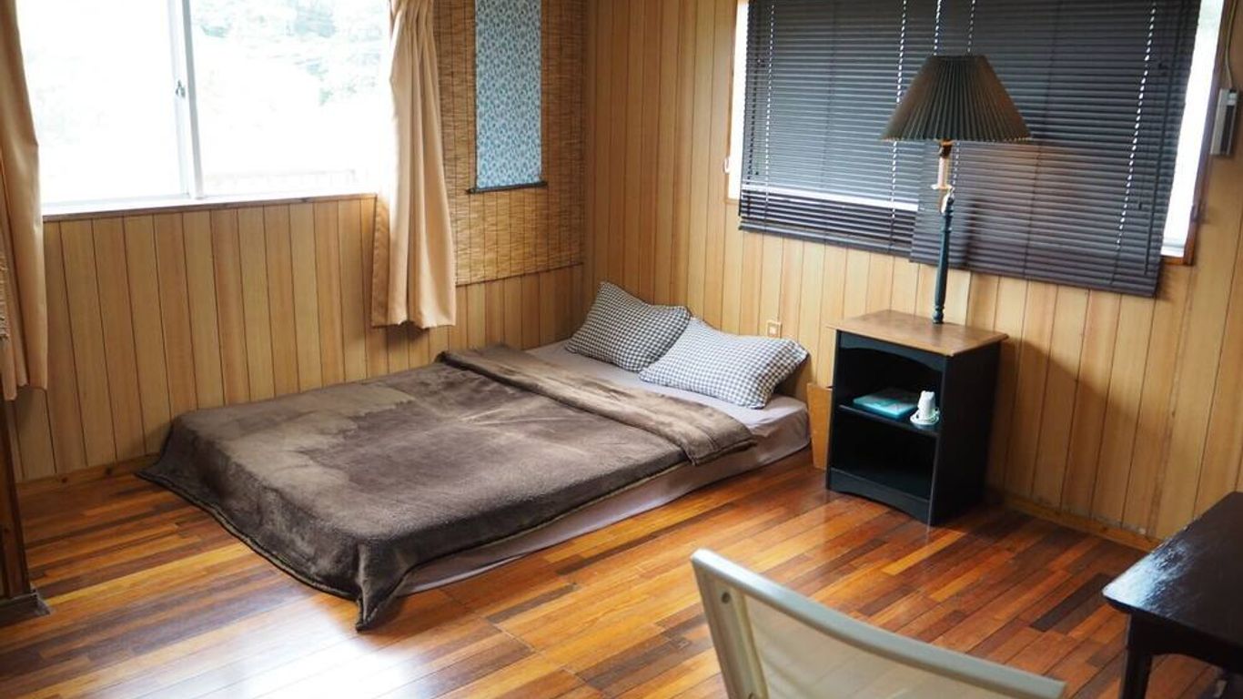 Okinawa Hostel Yanbaru Fukuro
