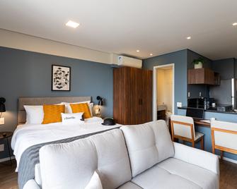 Charlie Jockey Pinheiros - Sao Paulo - Sovrum