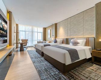 Shantou Longhu Hotel - Shantou - Bedroom