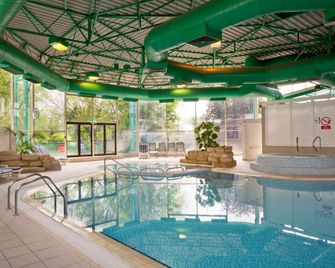 Holiday Inn Maidenhead/Windsor By IHG - Maidenhead - Pool