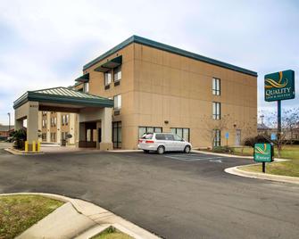 Quality Inn & Suites - Hattiesburg - Edifício