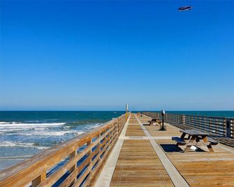 Beachcomber 301 - Jacksonville Beach - Beach