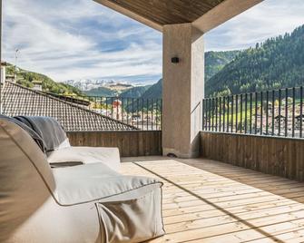 Aquila Dolomites Residence - אורטיסיי - מרפסת