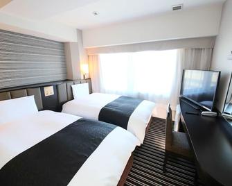 Apa Hotel Shinjuku Gyoemmae - Tokyo - Bedroom