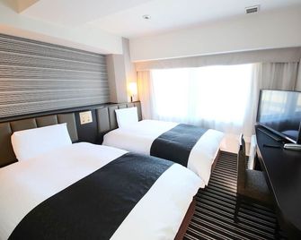 Apa Hotel Shinjuku Gyoemmae - Tokyo - Bedroom