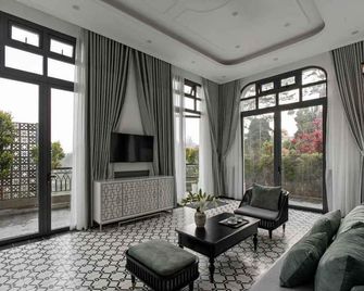 The Gate Boutique Hotel Da Lat - Dalat - Living room