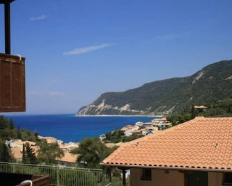 Lefkas Petra - Agios Nikitas - Balcony