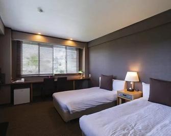 Shonan Ova - Yokosuka