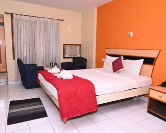 Blue Sea Hotel- Port Blair - 布萊爾港 - 臥室
