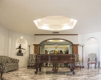 Hotel Posada De Tampico - Tampico - Lobby