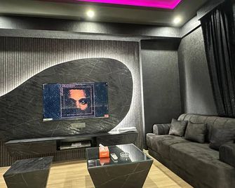 Villa Vistosa - Lucknow - Living room