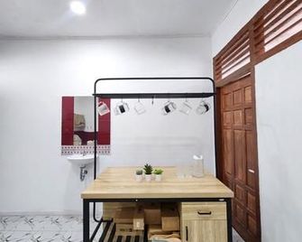 Ava Homestay Bengkulu - Bengkulu City