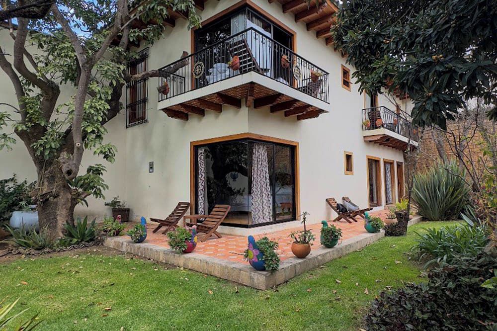 Hotel Casa de Familia de San Cristobal - סן קריסטובל דה לס קאסאס - בניין