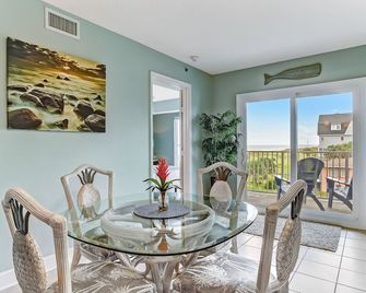 103 Terraces at Beachside - Fernandina Beach - Matsal