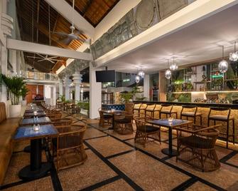Montigo Resorts Seminyak - Kuta - Bar