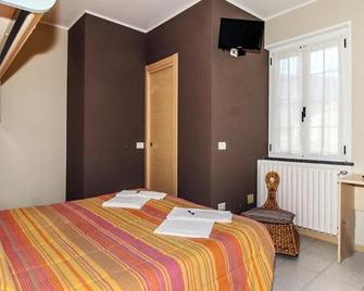 Hotel Del Mera - Sorico - Habitación