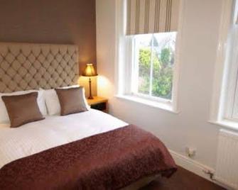 The Crown Inn - Coniston - Bedroom