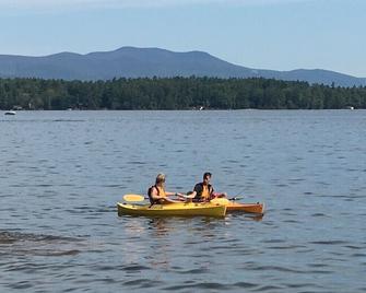 Winnipesaukee Lakehouse - Exquisite Beach, Boat Mooring and day Dock - Meredith