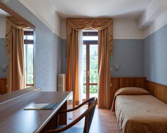 Park Hotel Jolanda - San Zeno di Montagna - Ložnice